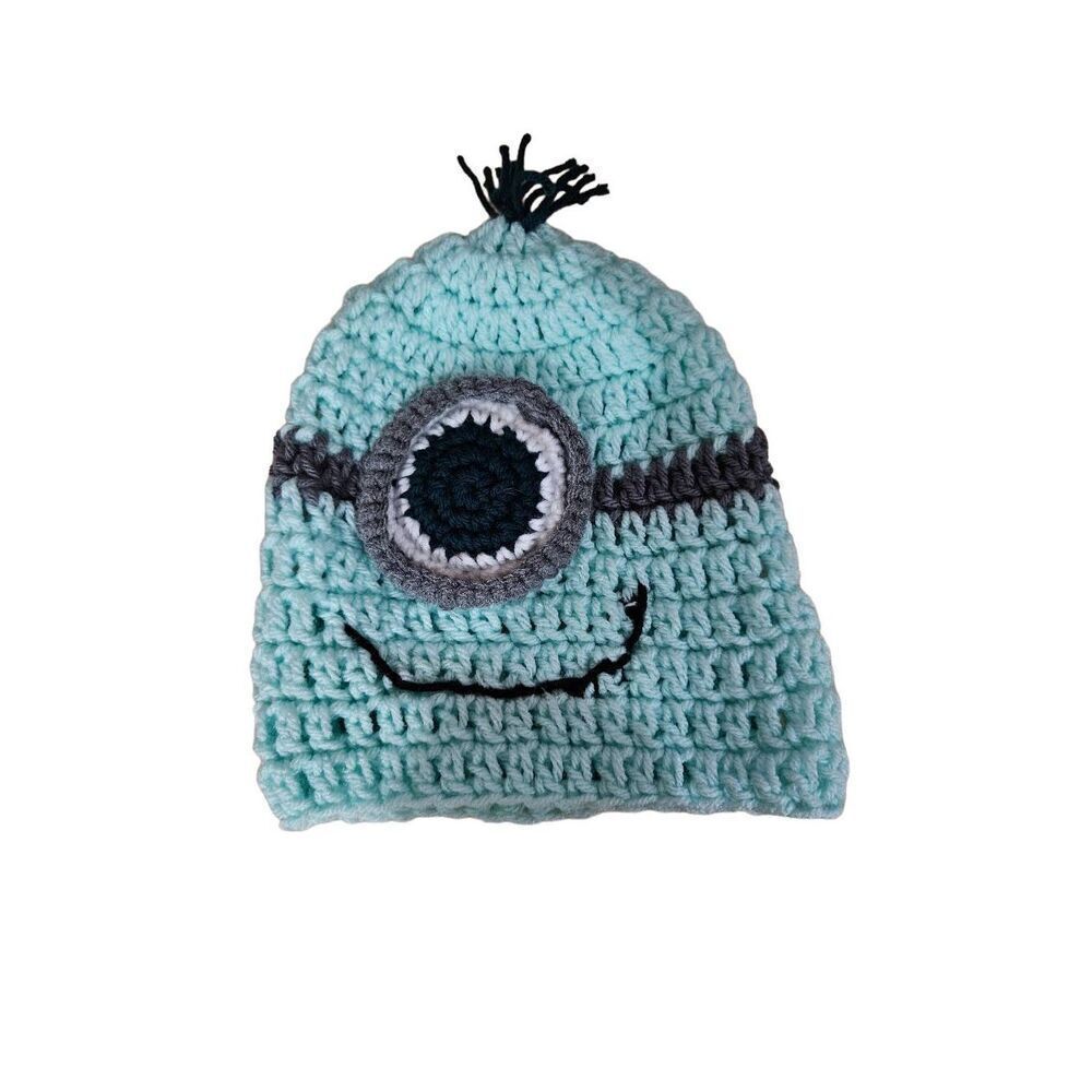 Blue minions knitted hat